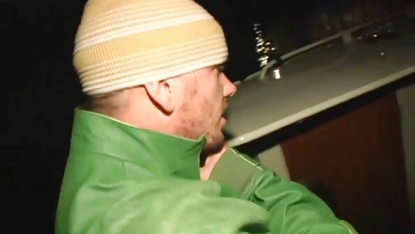 Godt kneppet stedmor i seks video xxx anal.