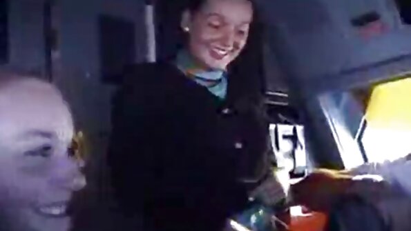 Han gay sex porno hd flytter sin vens kone sidelæns, den stakkels fyr tager af sig selv.