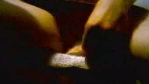 Ægte sex video seks perang med sprøjt.