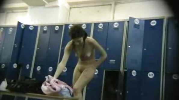 Blowjob fra en sexy erotik video professionel inden for hendes felt.